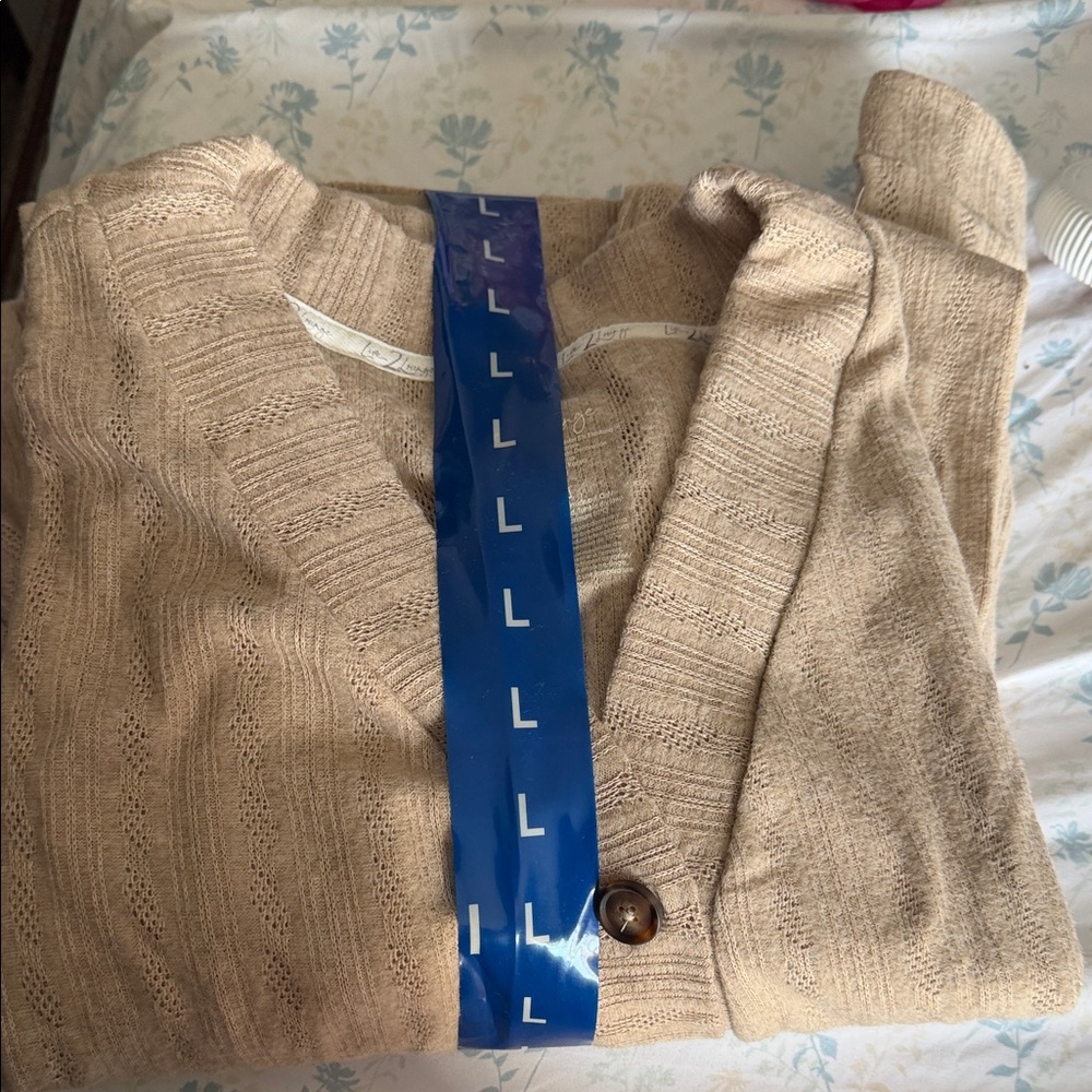Elegant Beige Knit Pajama Set